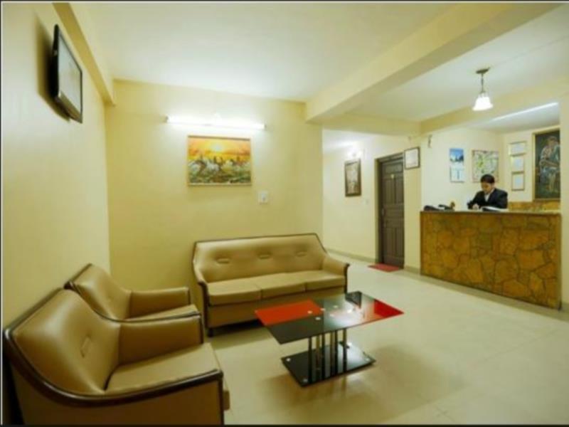Hotel Mohan Palace Manāli Esterno foto